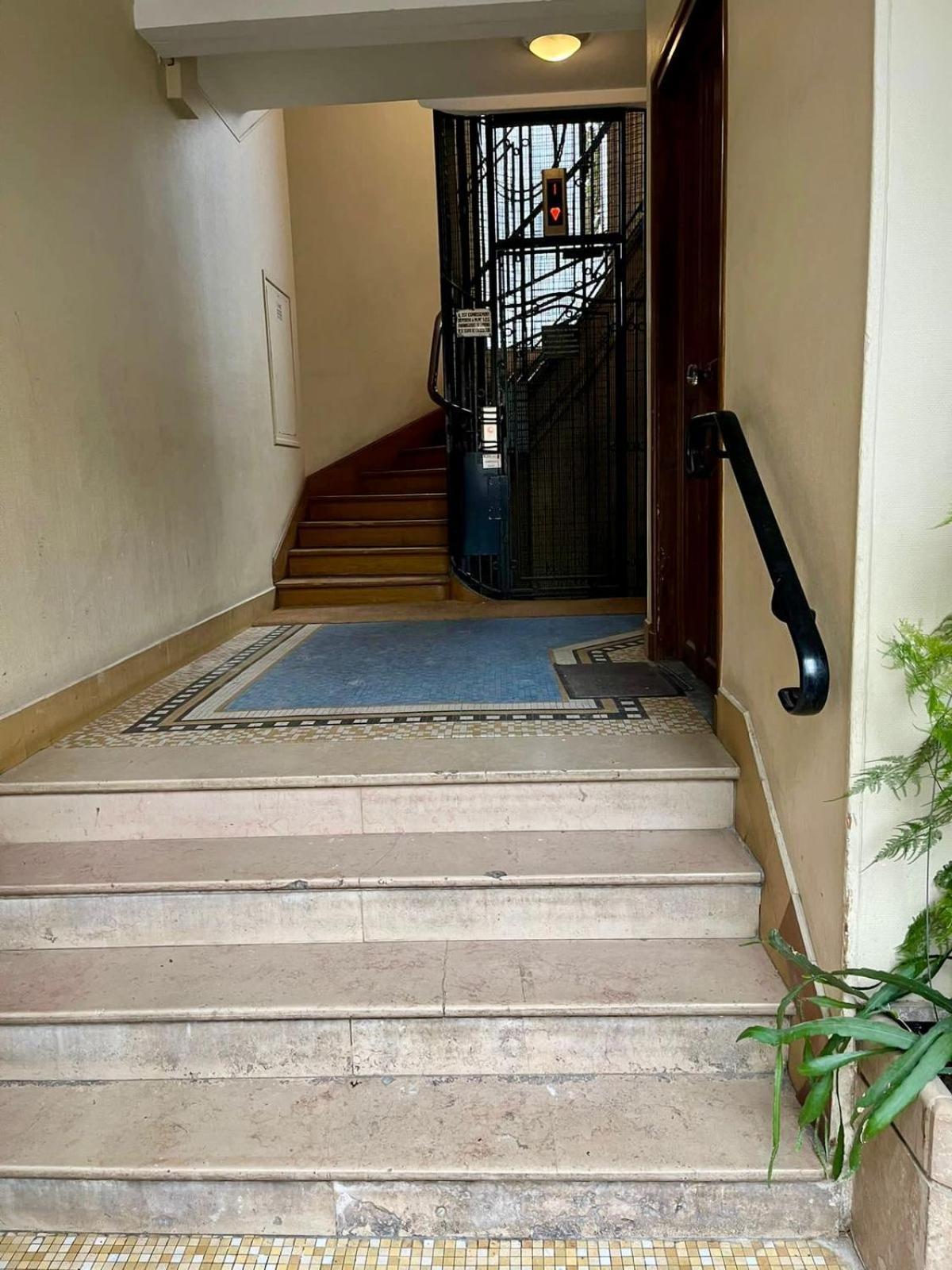 Air Conditioning - Metro 14 - Charming Traditional Style And Modern Access 10 Mn Away From Center Of Paris Clichy Ngoại thất bức ảnh